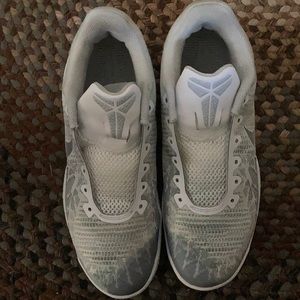 Kobe Mamba Rage White